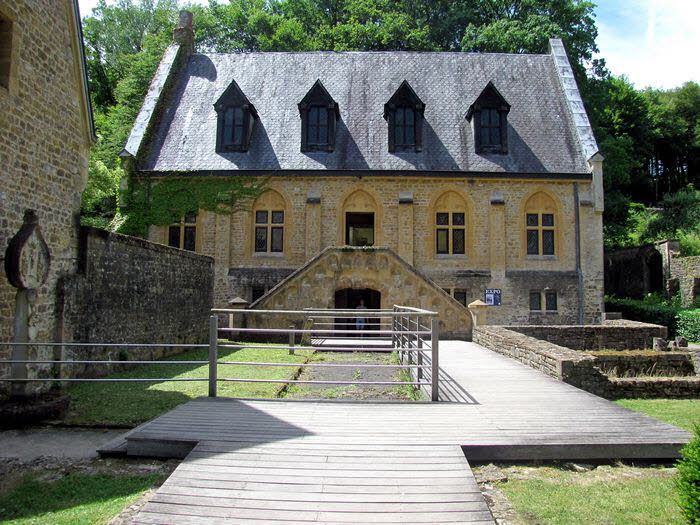 Arlon_Abbaye_d_Orval_0008