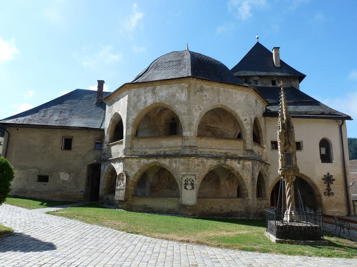 Maria_Saal_q0014